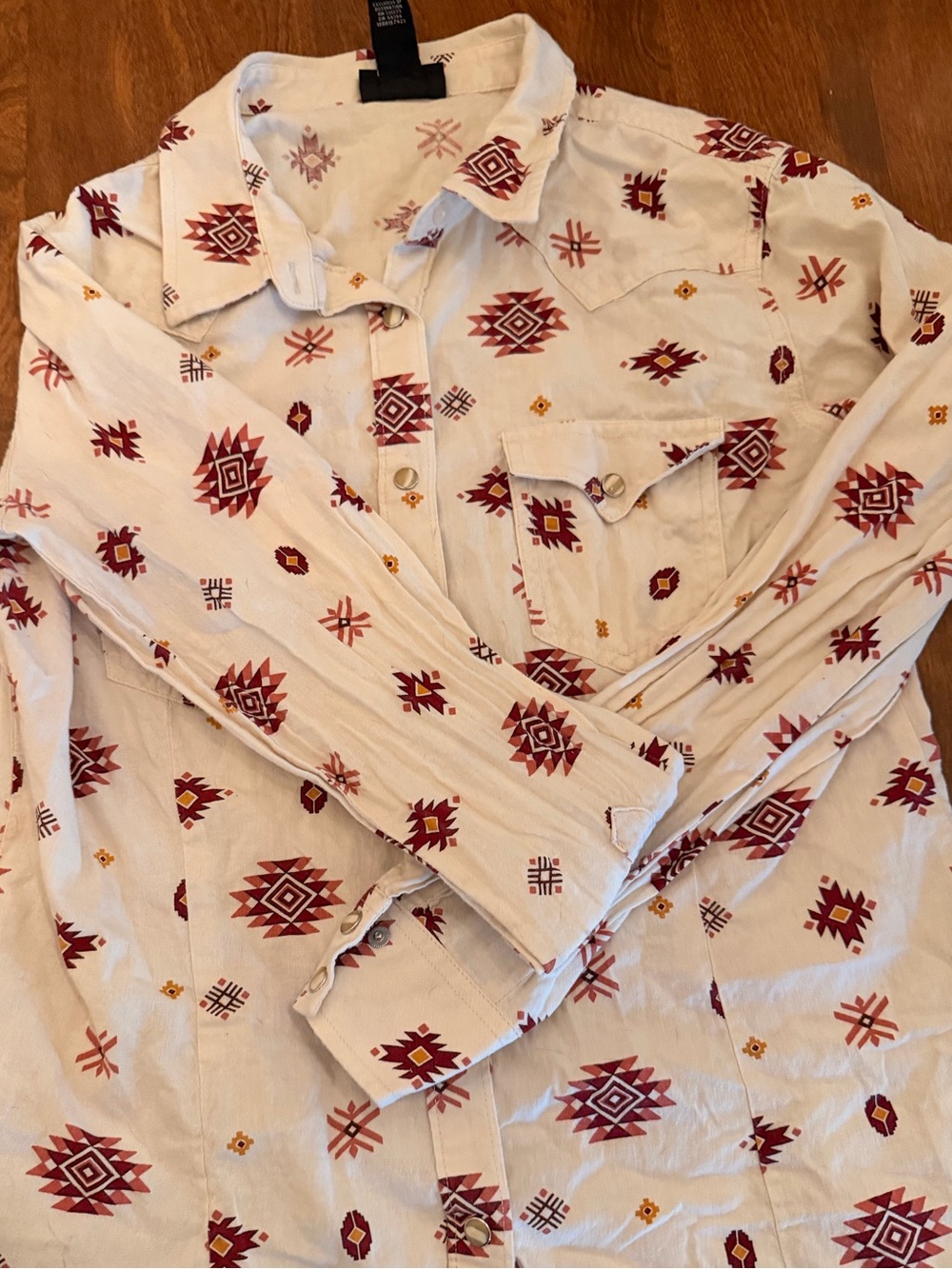 Wrangler Retro Cream Button-Down Shirt with Burgundy & Gold Geometric Print